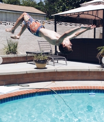 Hot Idols: Jacob Bertrand 5d94c802b0a8d.jpg