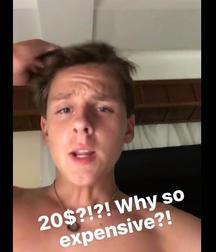 Hot Idols: Jacob Bertrand 5d94c81ee8247.jpg