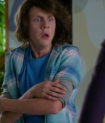 Hot Idols: Jacob Bertrand 5d94c83b4a825.jpg