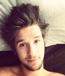 Hot Idols: Devon Werkheiser 5d9568c208f32.jpg