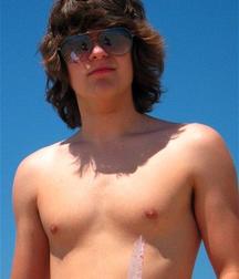 Hot Idols: Devon Werkheiser 5d956906a58c4.jpg