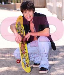 Hot Idols: Devon Werkheiser 5d95693e74885.jpg