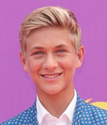 Hot Idols: Thomas Kuc 5d95700b1e862.jpg