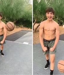 Hot Idols: Asher Angel 5d958bc09336f.jpg