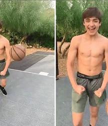 Hot Idols: Asher Angel 5d958bc25cabb.jpg