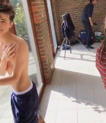 Hot Idols: Corey Fogelmanis 5d96b83de8127.jpg