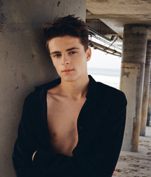 Hot Idols: Corey Fogelmanis 5d96b868ab3bc.jpg