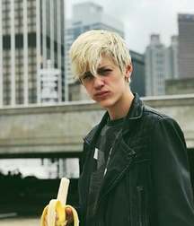 Hot Idols: Percy Hynes-White 5d9766bcdfd53.jpg
