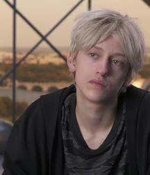 Hot Idols: Percy Hynes-White