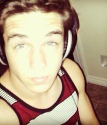 Hot Idols: Zachary Gordon 5d976d14f056d.jpeg