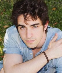 Hot Idols: Zachary Gordon 5d976d474c5f1.jpg