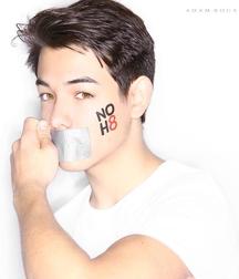 Hot Idols: Ryan Potter 5d9804a59d1a3.jpg