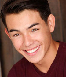 Hot Idols: Ryan Potter 5d98069640933.jpg