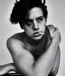 Hot Idols: Cole Sprose 5d981d5a3ca66.png