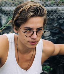 Hot Idols: Cole Sprose 5d981d623c97c.jpg