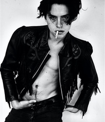 Hot Idols: Cole Sprose 5d981d77790d4.jpg