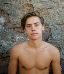 Hot Idols: Cole Sprose 5d981e7d46ea1.jpg
