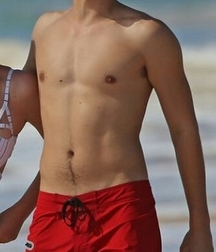 Hot Idols: Cole Sprose 5d981ec1407b3.jpg