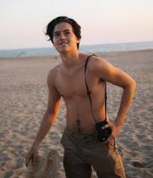 Hot Idols: Cole Sprose 5d981efdc371f.jpg
