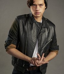Hot Idols: Cole Sprose 5d981f0829344.jpg