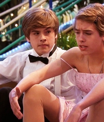 Hot Idols: Cole Sprose 5d981f0b8aabf.jpg