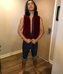 Hot Idols: Calvin Millan 5d990b7084866.png