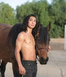 Hot Idols: Calvin Millan 5d990befdab74.jpg
