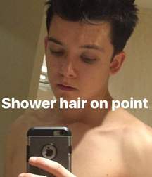 Hot Idols: Asa Butterfield 5d993b31433f3.jpg