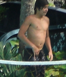 Hot Idols: Jake T. Austin 5d9aa79ade3fc.jpg