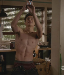 Hot Idols: Jake T. Austin 5d9aa7e73f548.jpg