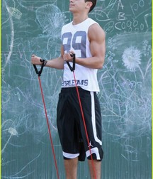 Hot Idols: Jake T. Austin 5d9aa8038cf78.jpg