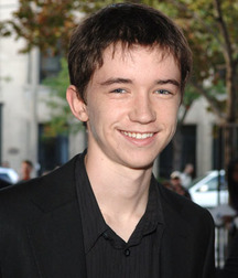 Hot Idols: Liam Aiken 5da3d7463f475.jpg