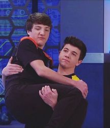 Hot Idols: Jake Short 5da3e7d3af92c.jpg