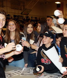 Hot Idols: Jake Short 5da3e835440b9.jpg