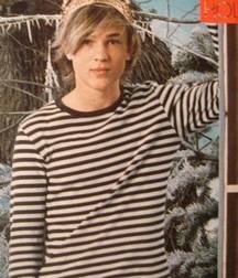 Hot Idols: William Moseley 5da3ec29f0ffa.jpg