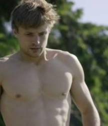 Hot Idols: William Moseley 5da3ec3891cc2.jpg