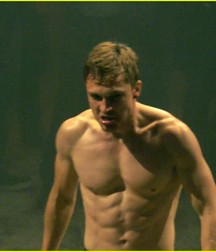 Hot Idols: William Moseley 5da3ec8b12d19.jpg