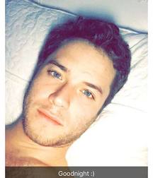 Hot Idols: Jeremy Sumpter 5da5c6c87c5a4.jpg