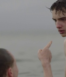 Hot Idols: Kodi Smit-McPhee 5dacf7dc0b284.jpg