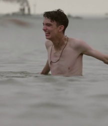 Hot Idols: Kodi Smit-McPhee 5dacf7ddb1754.jpg