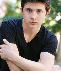 Hot Idols: Mateus Ward 5db49f7a52b79.jpg