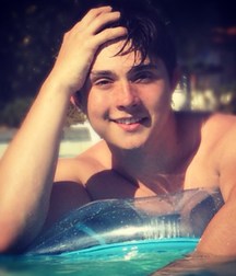 Hot Idols: Mateus Ward 5db49f912be66.jpg