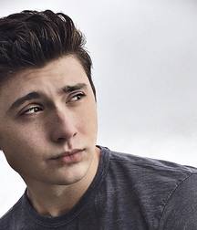 Hot Idols: Mateus Ward 5db49fd3d4f4a.jpg