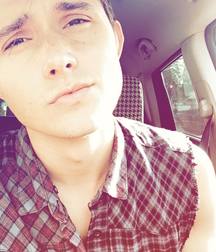 Hot Idols: Mateus Ward 5db4a0192f890.jpg