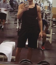 Hot Idols: Mateus Ward 5db4a04209401.jpg