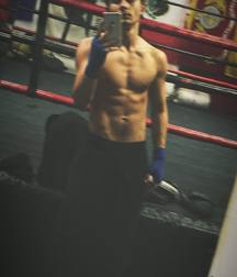 Hot Idols: Mateus Ward 5db4a04fea1a8.jpg