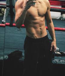Hot Idols: Mateus Ward 5db4a0548d5e7.jpg