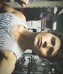 Hot Idols: Mateus Ward 5db4a05be3914.jpg