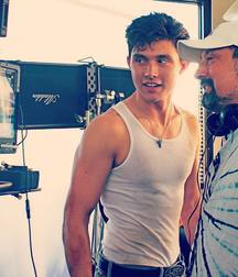 Hot Idols: Mateus Ward 5db4a05de7017.jpg