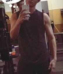 Hot Idols: Mateus Ward 5db4a0863f18f.jpg